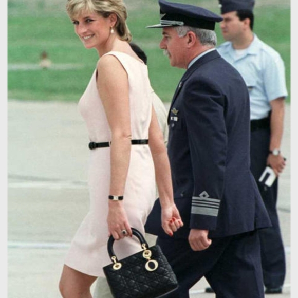 Vintage 1999 Lady Dior bag (Medium) in white lambskin leather - Picture 17 of 17